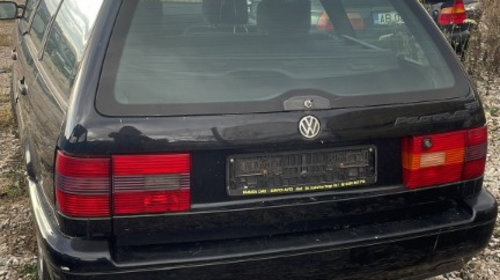 Haion fara luneta VW Passat B4 1995 break