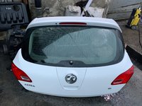 Haion Haion Portbagaj cu Luneta Geam Sticla Opel Astra J Hatchback 2009 - 2015