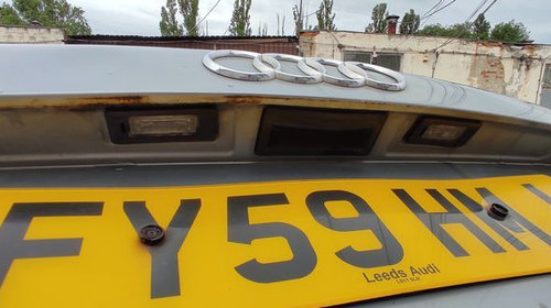 Haion Haion Portbagaj Dezechipat cu Luneta Geam Sticla Cu Defect Audi A4 B8 Avant Break 2008 - 2012 Culoare LY7G