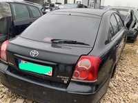 Haion+luneta Toyota Avensis 2007 hatchback