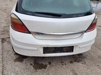 Haion Opel Astra H alb perlat (masina a fost neagra si revopsita)