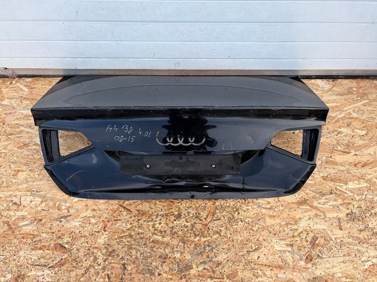 Haion / portbagaj Audi A4 B8 Sedan 2008/2009/2010/2011/2012/2013/2014
