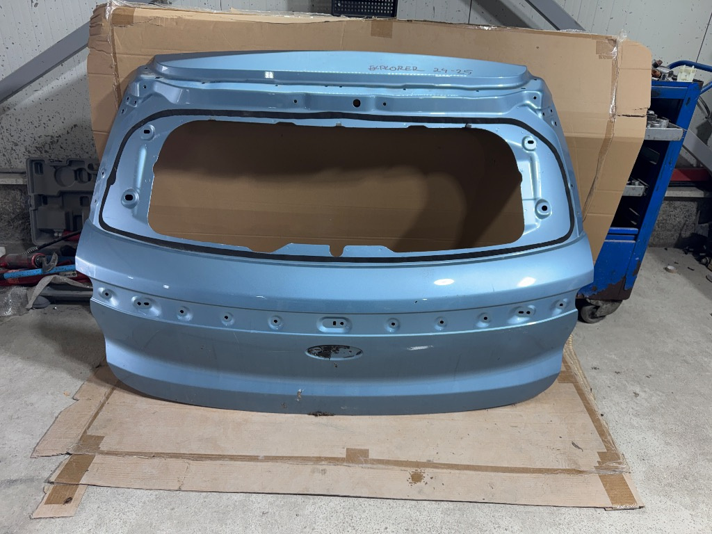 Haion / portbagaj Ford Explorer IV 2024/2025 cod R2KB-S40404-AH