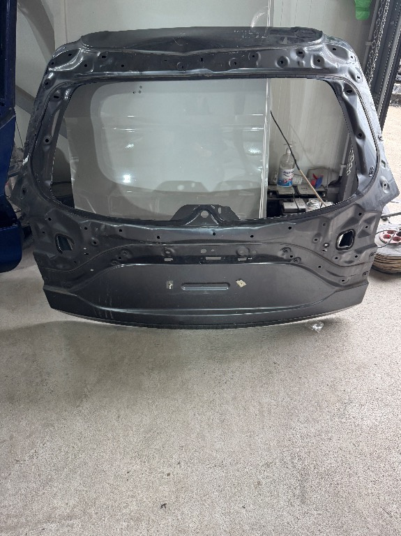 Haion / portbagaj Mazda CX-5 Facelift Gri 2018/2019/2020/2021/2022