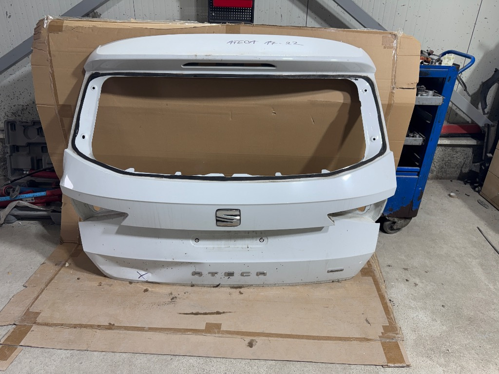 Haion / portbagaj Seat Ateca Alb 2017/2018/2019/2020/2021/2022