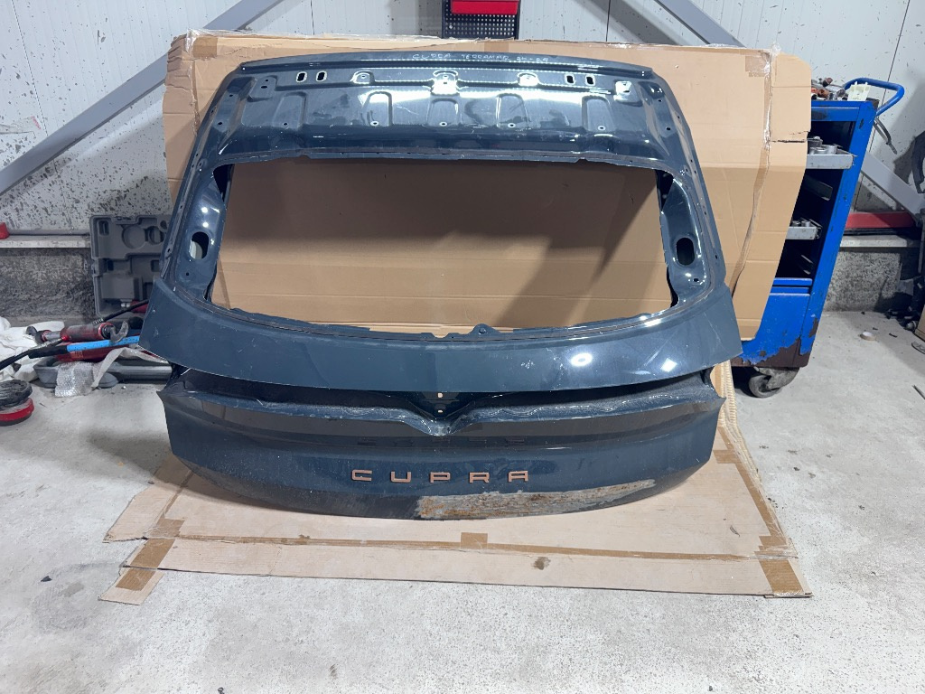 Haion / portbagaj Seat Cupra TERRAMAR 2024/2025
