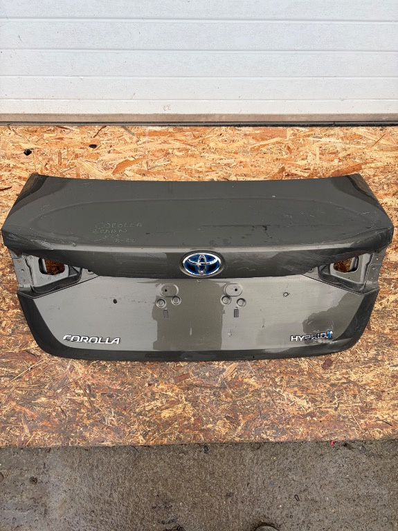 Haion / portbagaj Toyota Corolla E21 Sedan 2018/2019/2020/2021/2022/2023