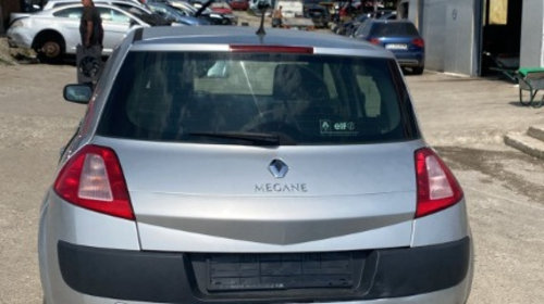 Haion Renault Megane 2005 hatchback 1.6 benzina