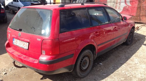 Haion rosu Vw Passat 2001