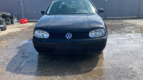 Haion Volkswagen Golf 4 1999 hatchback 1400 b