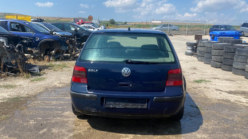 Haion Volkswagen Golf 4 2002 hatchback 1,4