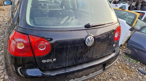 Haion Volkswagen Golf 5, hatchback, negru