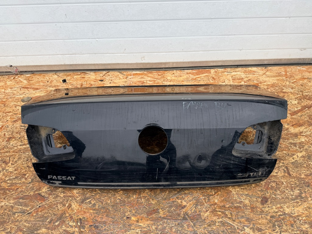 Haion Volkswagen Passat B7 Sedan 2010/2011/2012/2013/2014/2015