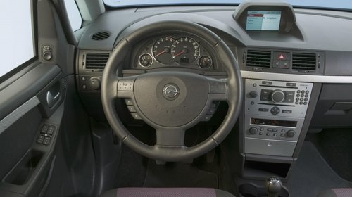 Harta navigatie cd opel Astra, Vectra, Zafira, Corsa, Tigra