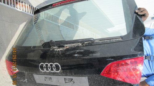 Haion Audi A4, 2011.