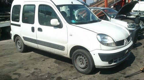 Haion complet echipat pentru Renault Kangoo 2