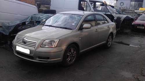 Haion toyota avensis 2004