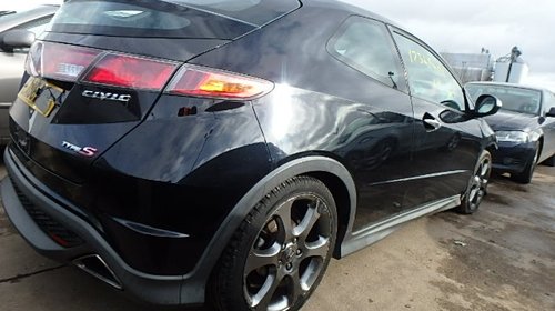 Honda Civic 2 usi anul 2008