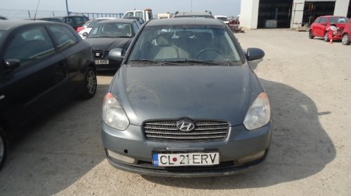 Hyundai ACCENT, 1998-2008. 1,3i