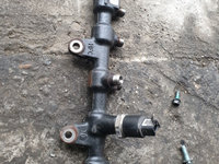 Hyundai Terracan,Kia 2.9,Rampa Injectoare Completa cod 31500-4x500