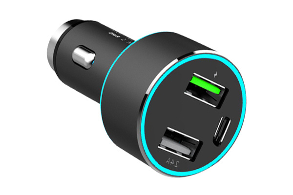 INCARCATOR AUTO 1xUSB QC3.0 + 1xUSB 2.4A