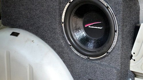 Incinta subwoofer Mercedes Viano 2003-2014