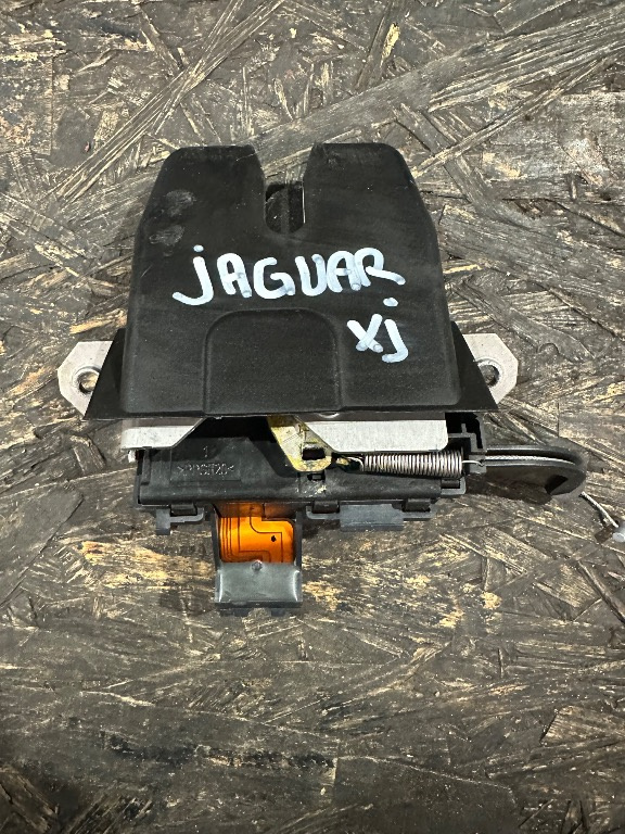 Incuietoare broasca portbagaj Jaguar XJ 2010-2019 Originala - imagine 1