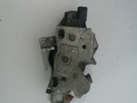 Incuietoare capota fata Volkswagen Passat (2005 - 2010)