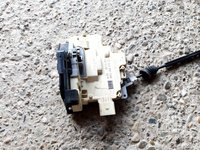 Incuietoare dreapta spate VW PASSAT B6 cod 3C4839016A