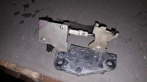 Incuietoare portbagaj / partea de jos fixa Skoda fabia 1 break combi