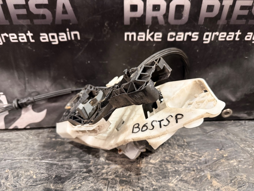 Incuietoare usa stanga spate Volkswagen Passat B6 - imagine 2