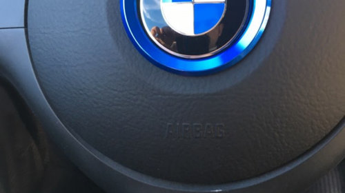 Inel Ornament emblema volan gama BMW crom, rosu sau albastru