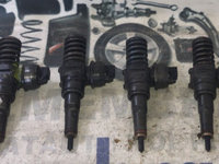 INJECTOARE 1.9 TDI AUDI / VW COD MOTOR:BLS 2010