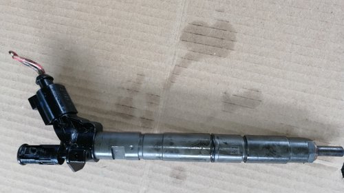 Injectoare Audi 3,0/4,2tdi cod 0445115041/057