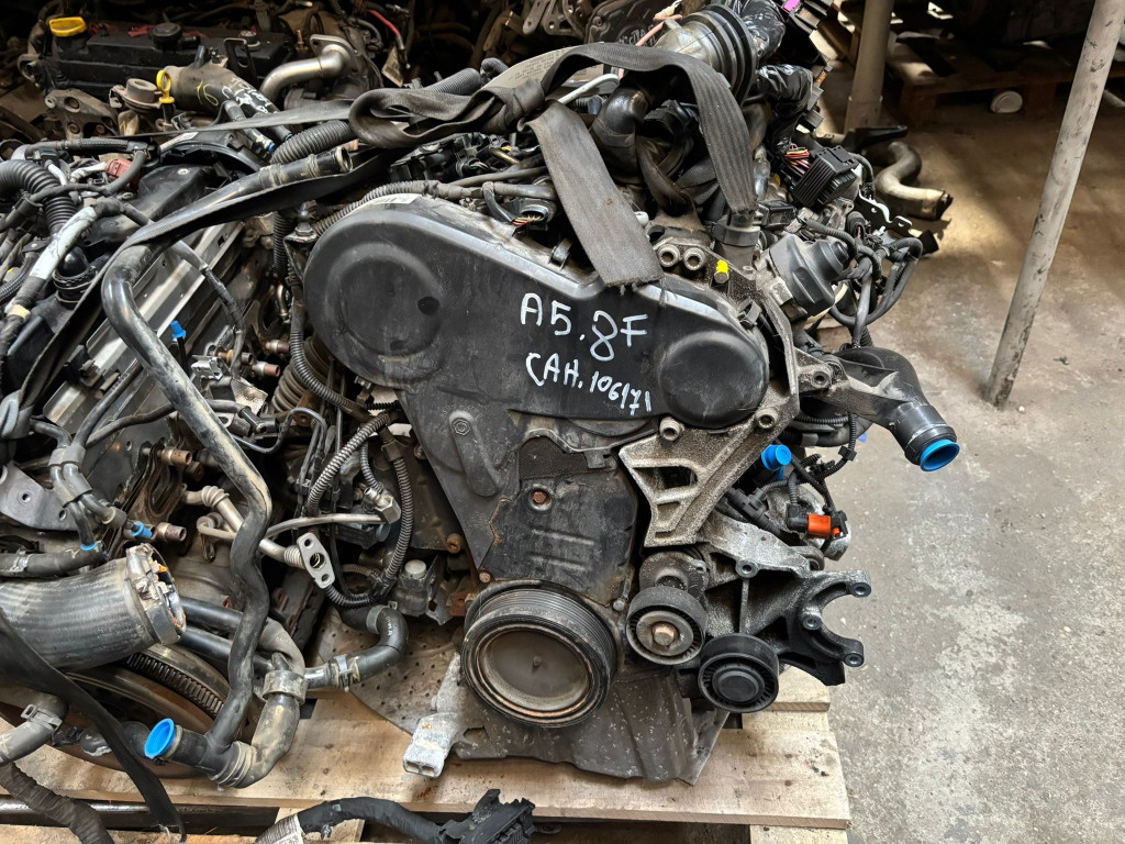 Injectoare Audi A4 A5 A6 2.0 Tdi 2010 CAHA cod 03L