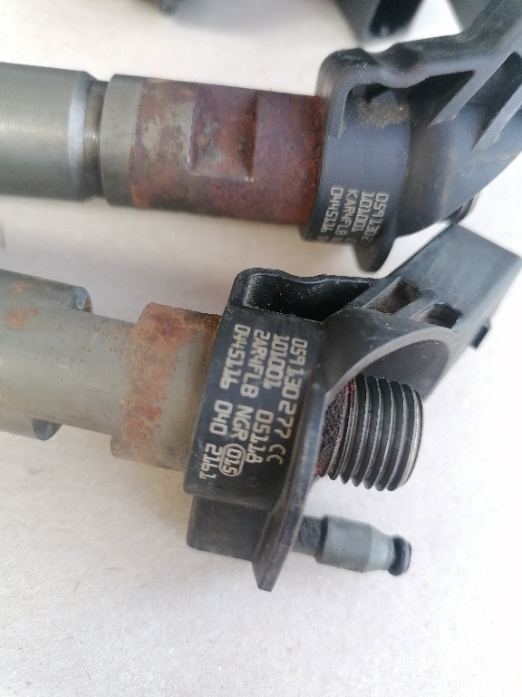 Injectoare AUDI A4 A5 A6 A7 A8 Q5 3.0 V6 245CP / 262CP / PORSCHE Cayenne TOUAREG P7 EURO 6 EURO 5 GARANTIE