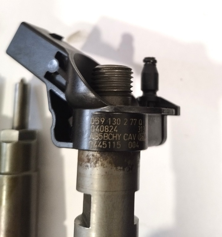 Injectoare Audi A6 C6, A8, A4 B7, Q7, VW