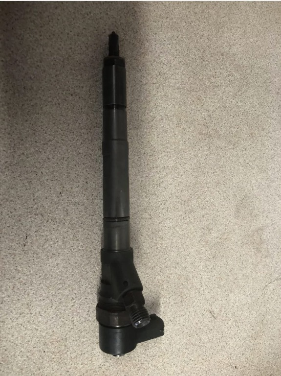 Injectoare D4CB 2.5 crdi an fab 2002-2009 cod 0445110186 33800-4A150 Kia Sorento E3