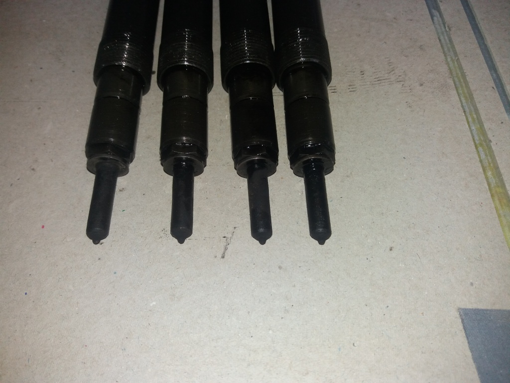 Injectoare delphi 2.4 tddi ford tranzi a