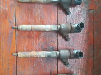 Injectoare Fiat Doblo 1.3 Multijet 84 cai tip 223A9000 cod 0445110183