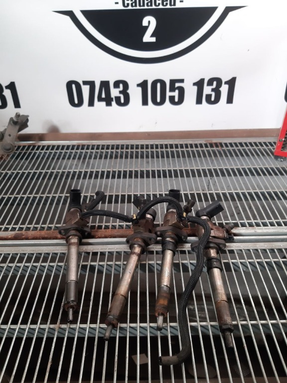 Injectoare FORD C-Max (DM2) 2.0 TDCi 110cp an 2008 - 2010 cod: 9657144580