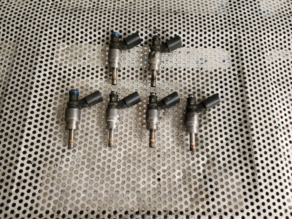 Injectoare Injector Audi A5 S5 RS5 A6 RS