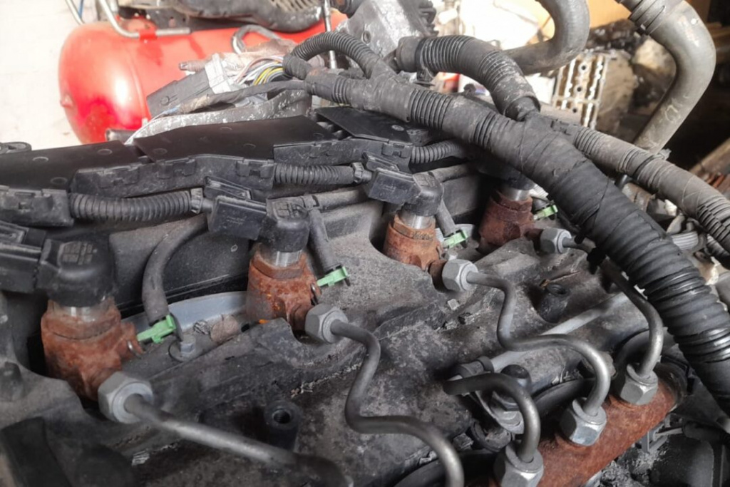 Injectoare / Injector Ford Transit 2.2 TDCI BK2Q9K546AG