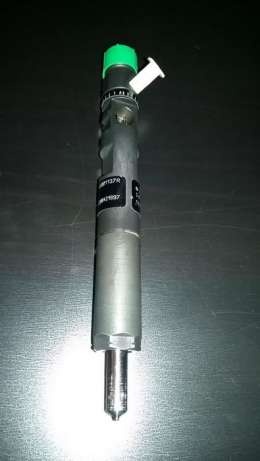 Injectoare noi Logan 1,5 DCI euro 4 cod 