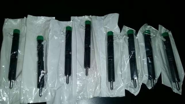 Injectoare noi Logan 1,5 DCI euro 4 cod 