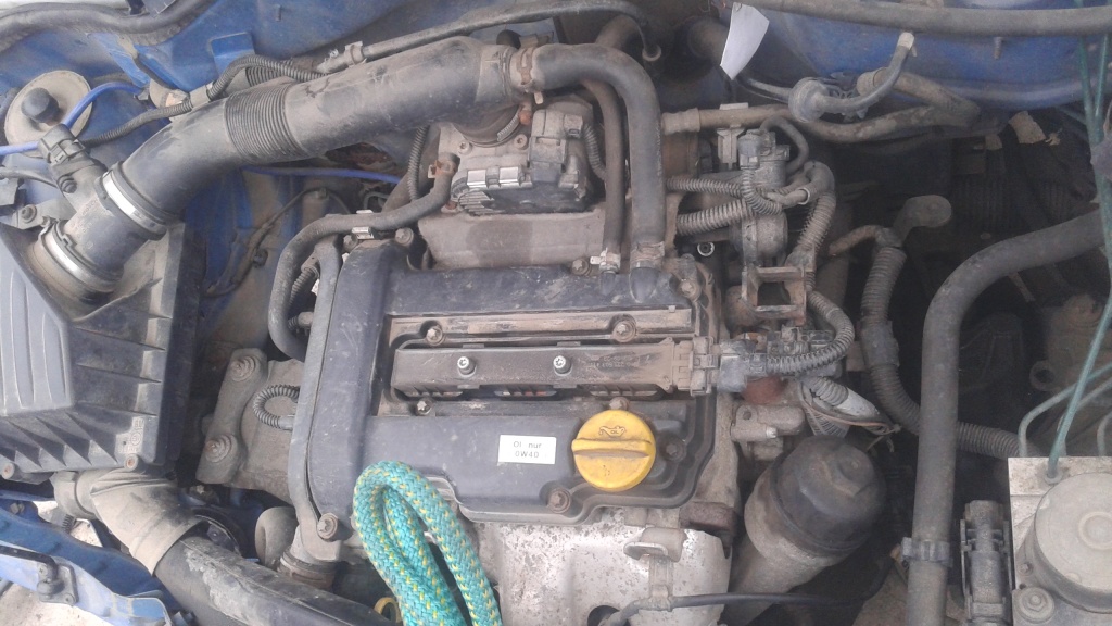 Injectoare Opel Corsa C 1.0 B /COD MOTOR: XEP / 2004-2006