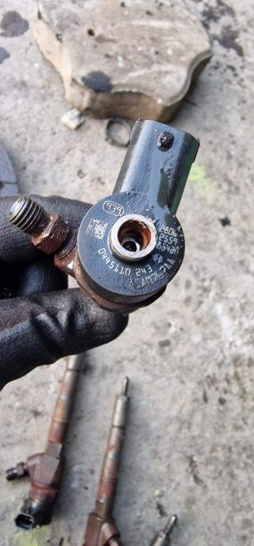 Injectoare Opel Fiat 1.9CDTI JTD 110KW 150CP cod 0445110243