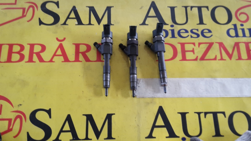 Injectoare Opel Vivaro 1.9cdti, cod injector 0445110021, VERIFICATE PE STAND