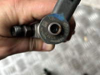 Injectoare Renault Master 2.3 DCI an fab. 2012 cod piesa 044110375