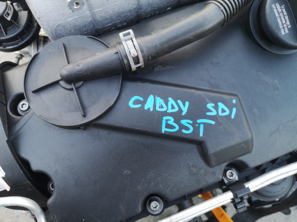 Injectoare VW Caddy 2.0 SDi Cod motor : BST